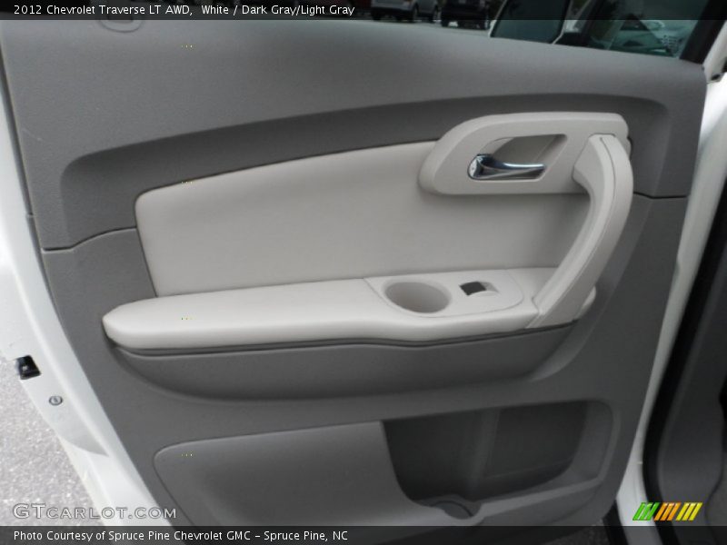 White / Dark Gray/Light Gray 2012 Chevrolet Traverse LT AWD