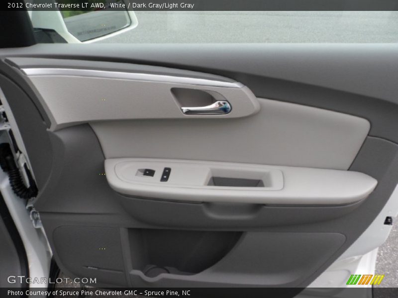 White / Dark Gray/Light Gray 2012 Chevrolet Traverse LT AWD