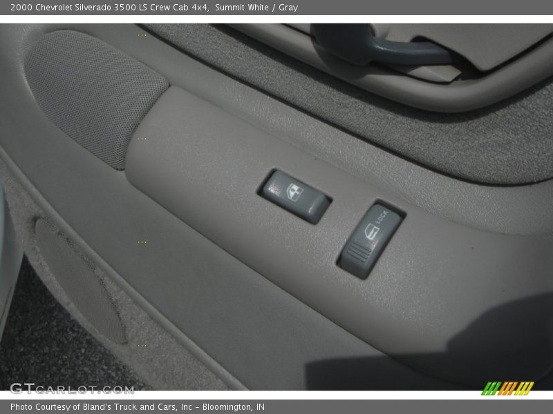 Summit White / Gray 2000 Chevrolet Silverado 3500 LS Crew Cab 4x4