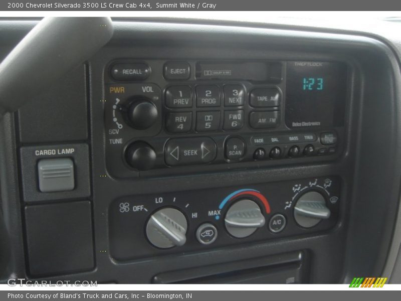 Summit White / Gray 2000 Chevrolet Silverado 3500 LS Crew Cab 4x4