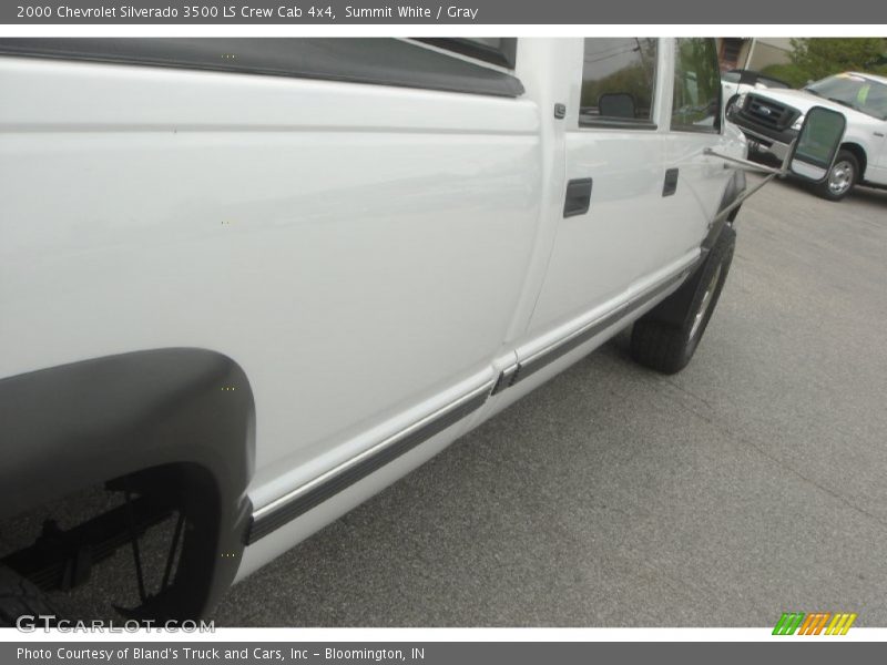 Summit White / Gray 2000 Chevrolet Silverado 3500 LS Crew Cab 4x4