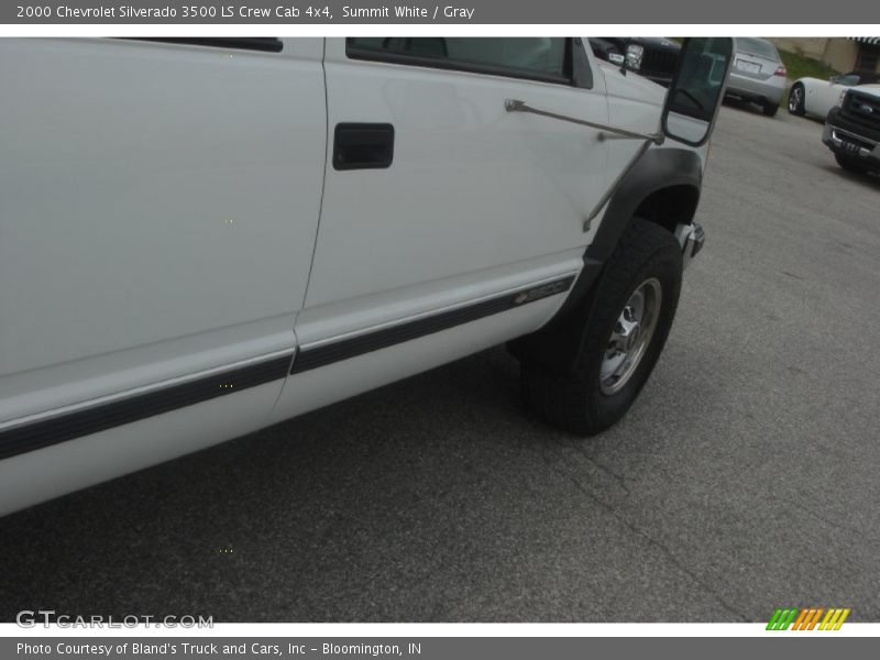 Summit White / Gray 2000 Chevrolet Silverado 3500 LS Crew Cab 4x4