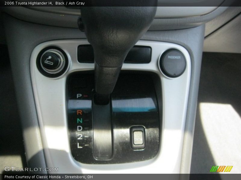 Black / Ash Gray 2006 Toyota Highlander I4