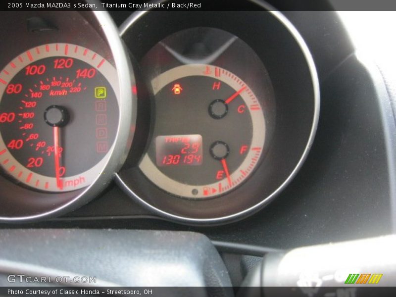 Titanium Gray Metallic / Black/Red 2005 Mazda MAZDA3 s Sedan