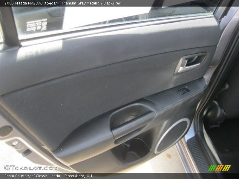 Titanium Gray Metallic / Black/Red 2005 Mazda MAZDA3 s Sedan