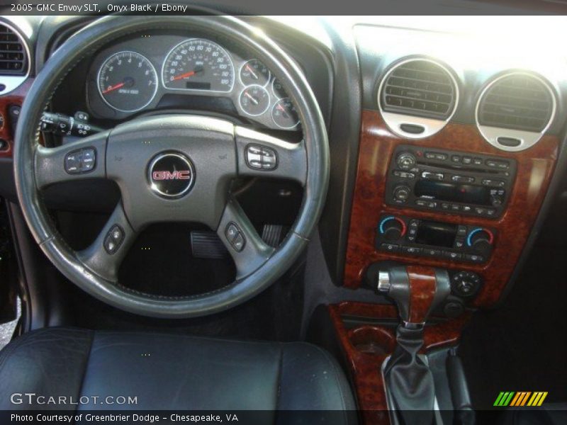 Onyx Black / Ebony 2005 GMC Envoy SLT