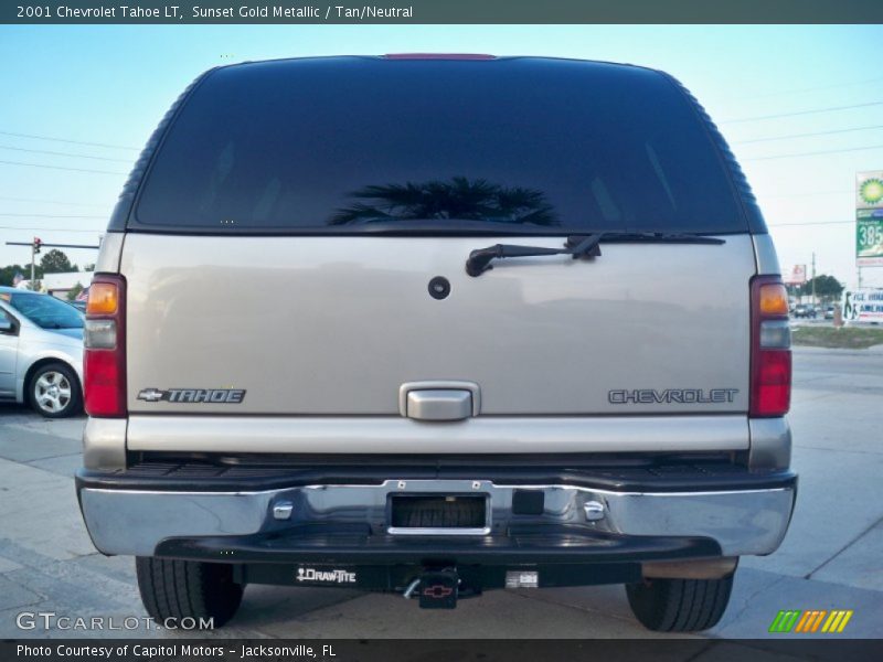 Sunset Gold Metallic / Tan/Neutral 2001 Chevrolet Tahoe LT