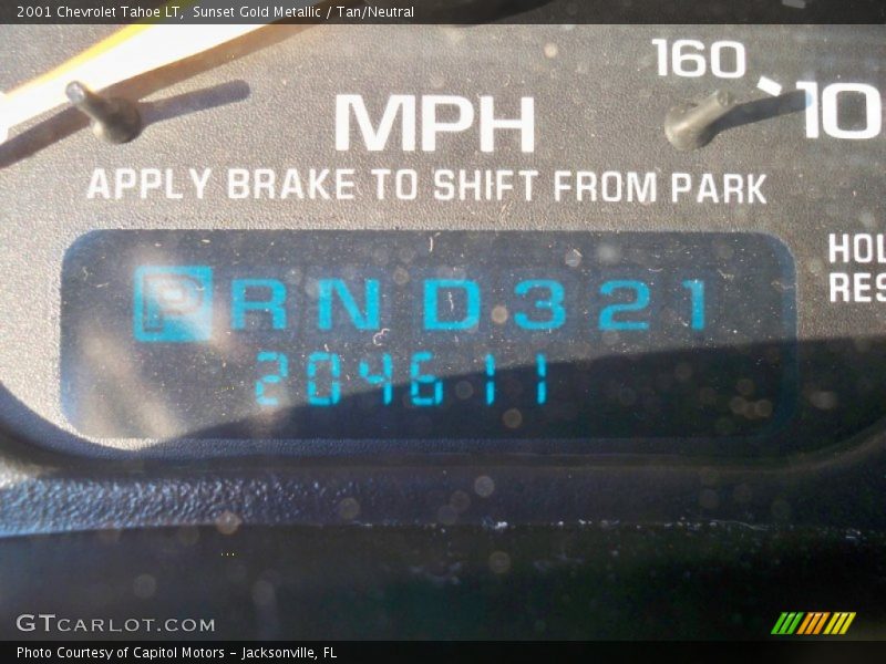 Sunset Gold Metallic / Tan/Neutral 2001 Chevrolet Tahoe LT