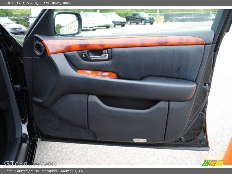 Black Onyx / Black 2004 Lexus LS 430
