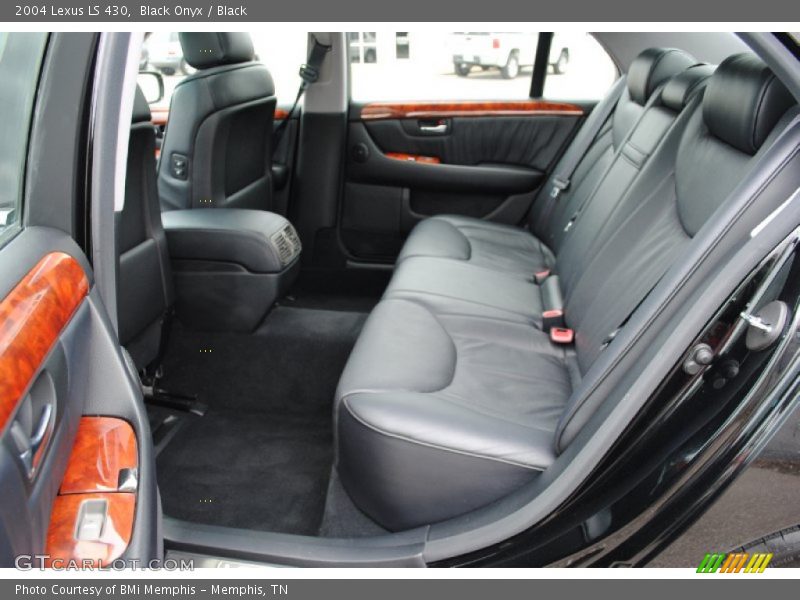 Black Onyx / Black 2004 Lexus LS 430