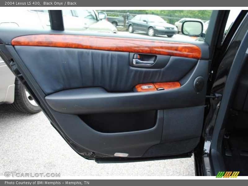 Black Onyx / Black 2004 Lexus LS 430