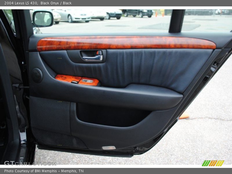 Black Onyx / Black 2004 Lexus LS 430