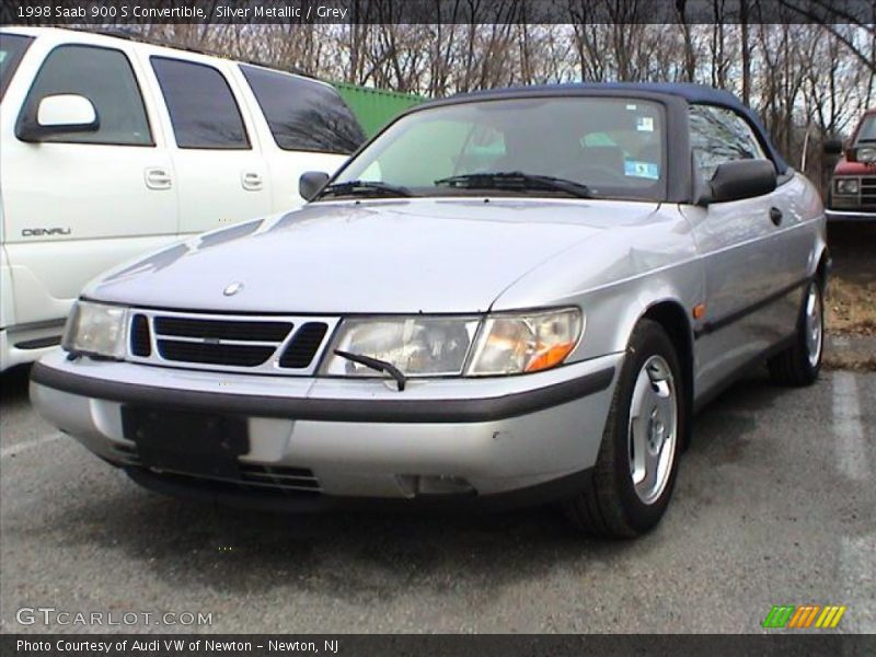 Silver Metallic / Grey 1998 Saab 900 S Convertible