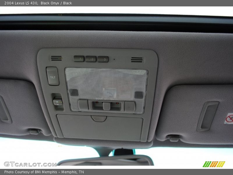 Black Onyx / Black 2004 Lexus LS 430