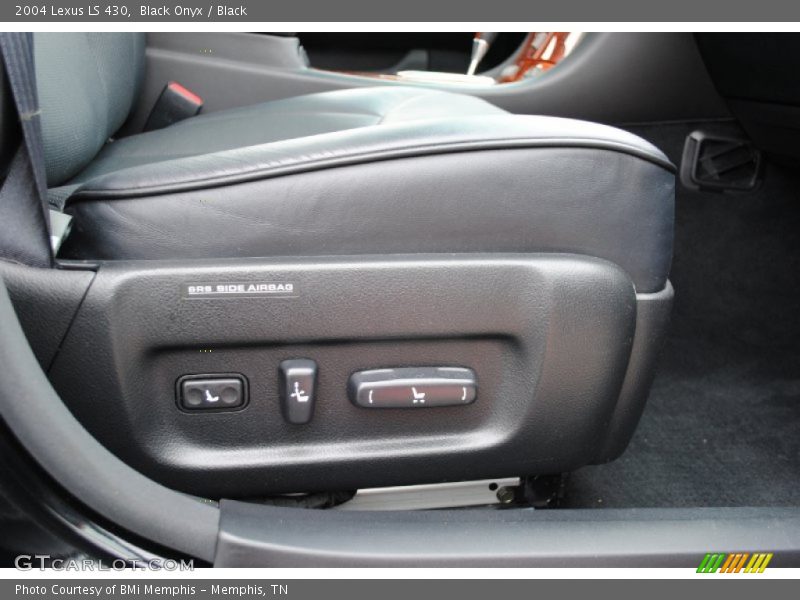 Black Onyx / Black 2004 Lexus LS 430