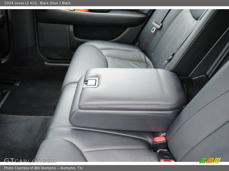Black Onyx / Black 2004 Lexus LS 430