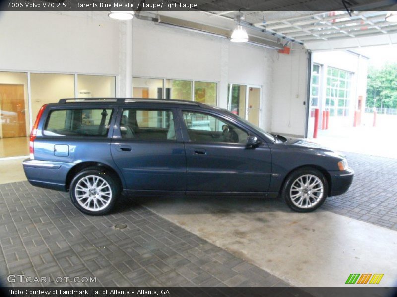 Barents Blue Metallic / Taupe/Light Taupe 2006 Volvo V70 2.5T