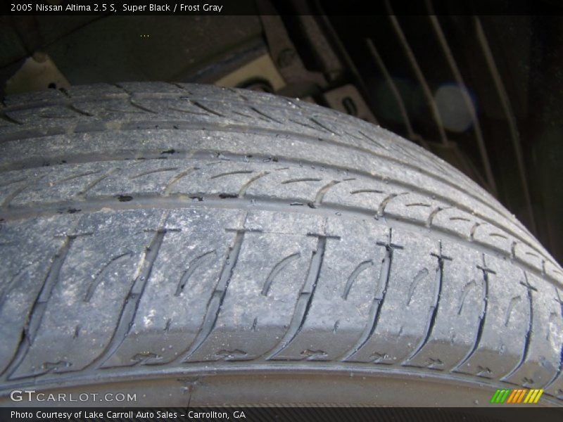 Super Black / Frost Gray 2005 Nissan Altima 2.5 S