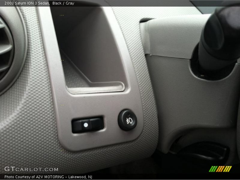 Black / Gray 2003 Saturn ION 3 Sedan