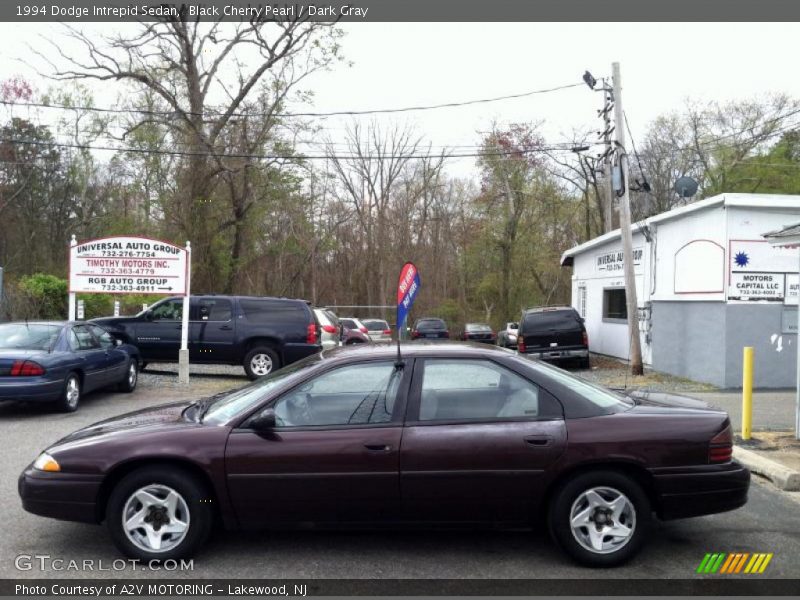 Black Cherry Pearl / Dark Gray 1994 Dodge Intrepid Sedan