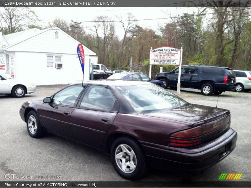 Black Cherry Pearl / Dark Gray 1994 Dodge Intrepid Sedan
