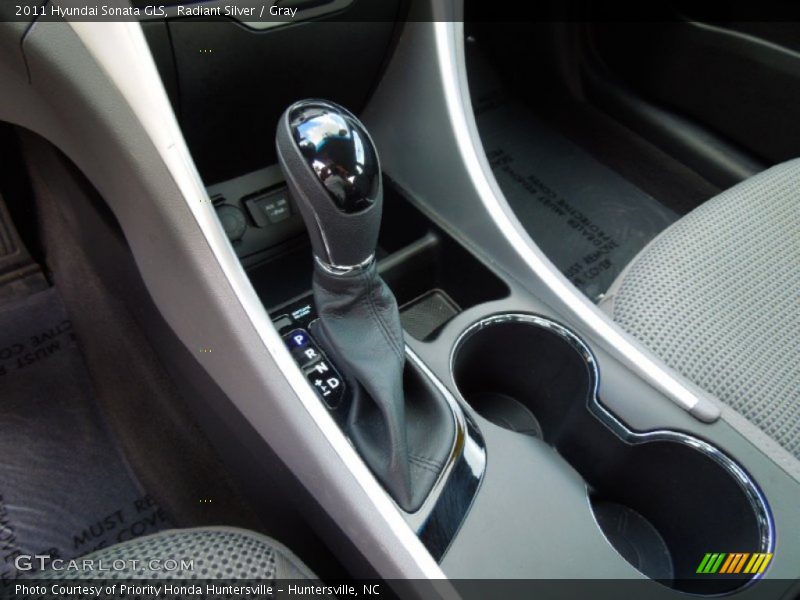 Radiant Silver / Gray 2011 Hyundai Sonata GLS