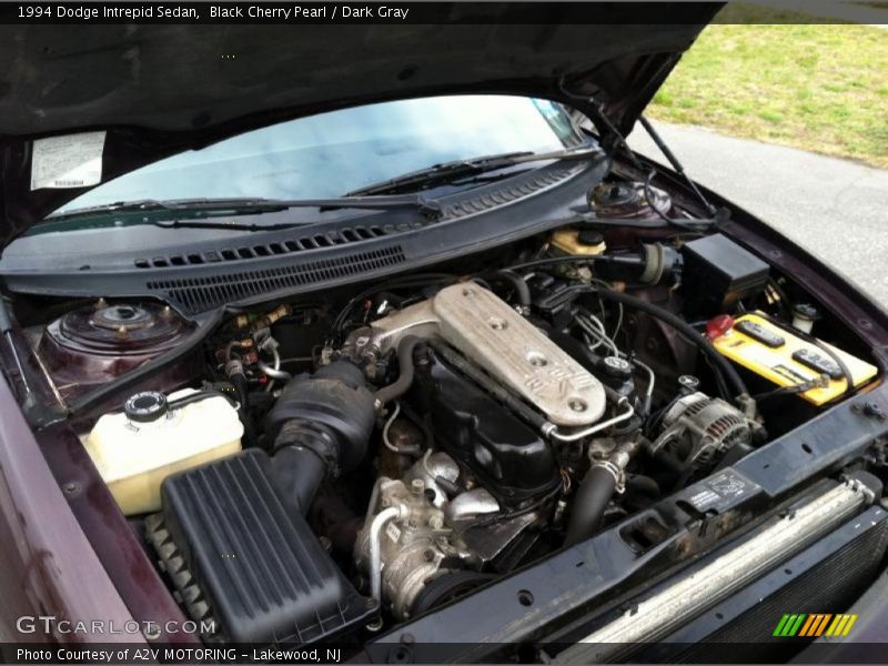 Black Cherry Pearl / Dark Gray 1994 Dodge Intrepid Sedan