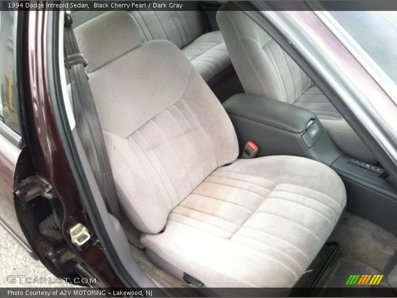 Black Cherry Pearl / Dark Gray 1994 Dodge Intrepid Sedan