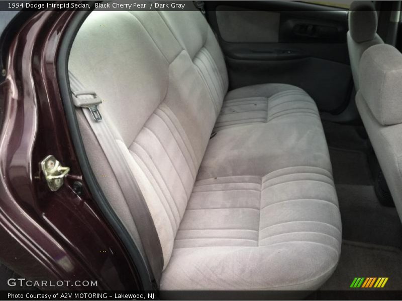 Black Cherry Pearl / Dark Gray 1994 Dodge Intrepid Sedan