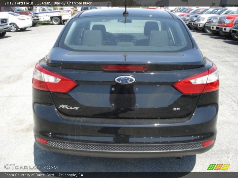 Black / Charcoal Black 2012 Ford Focus SE Sedan