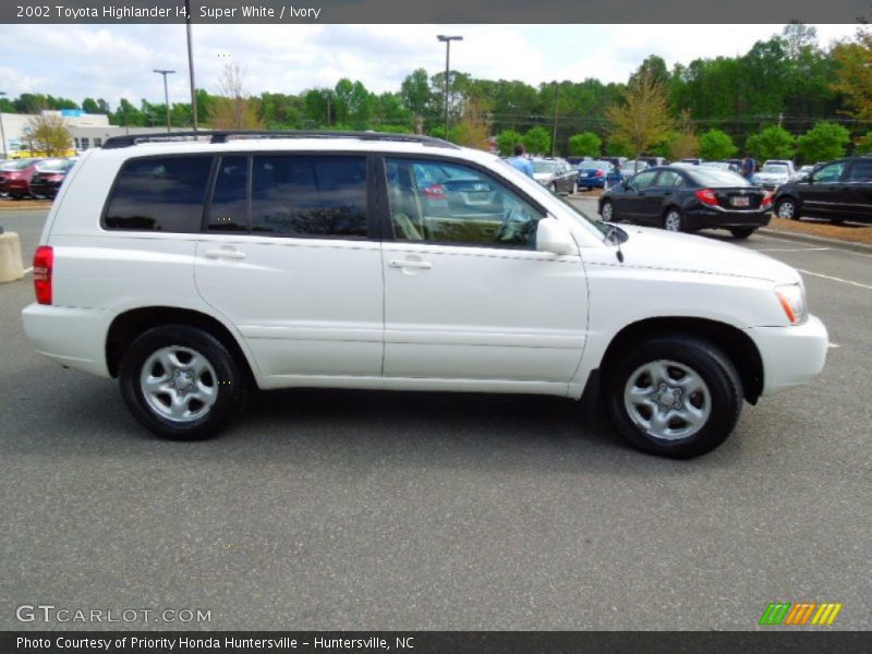 Super White / Ivory 2002 Toyota Highlander I4