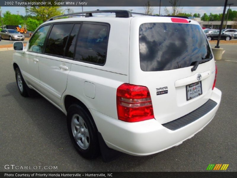 Super White / Ivory 2002 Toyota Highlander I4
