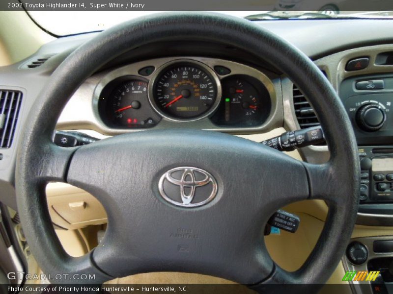 Super White / Ivory 2002 Toyota Highlander I4
