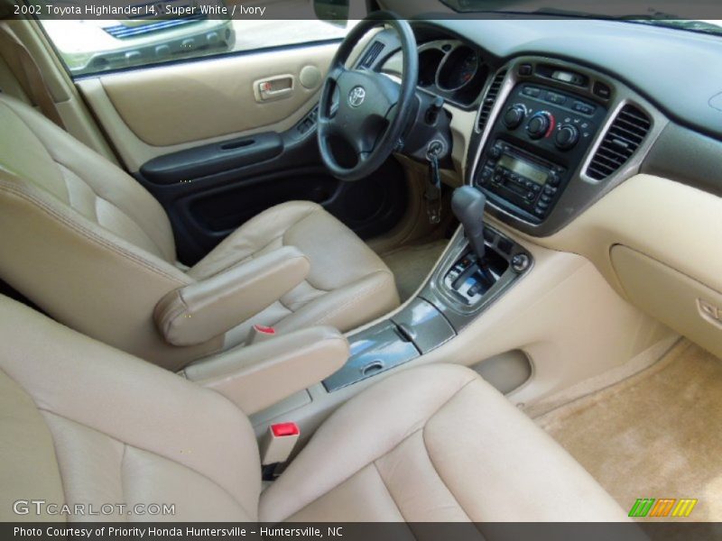Super White / Ivory 2002 Toyota Highlander I4