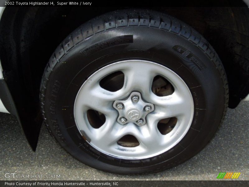 Super White / Ivory 2002 Toyota Highlander I4