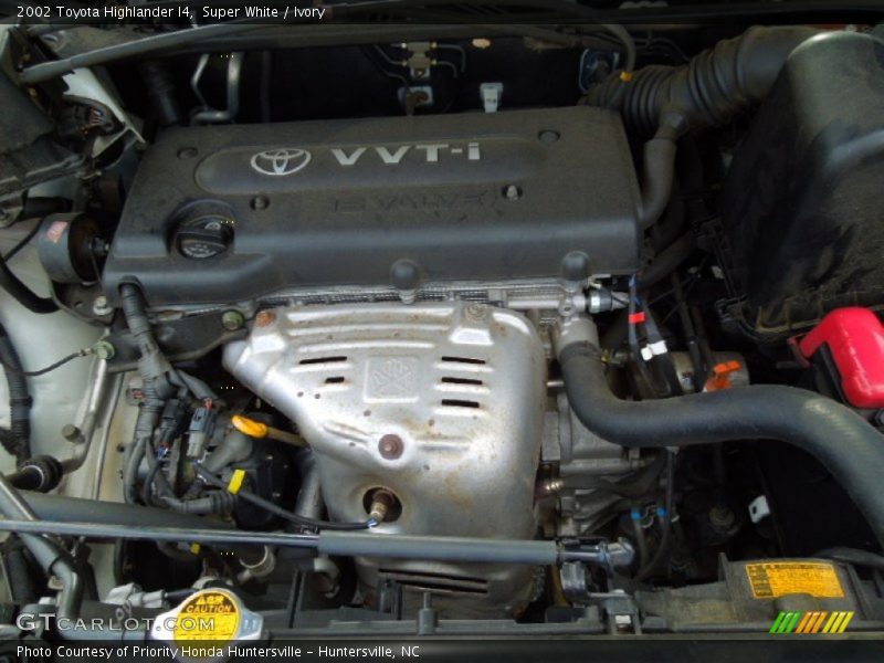Super White / Ivory 2002 Toyota Highlander I4