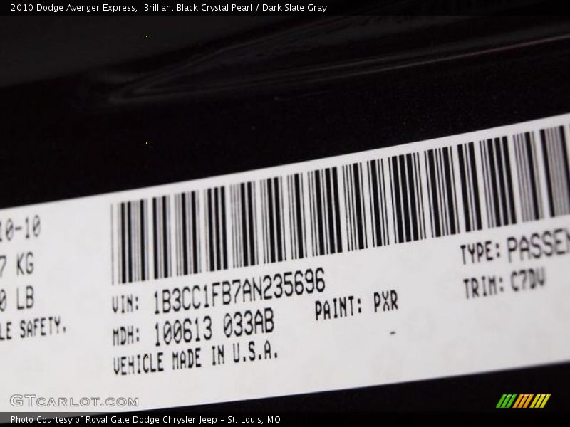 Brilliant Black Crystal Pearl / Dark Slate Gray 2010 Dodge Avenger Express