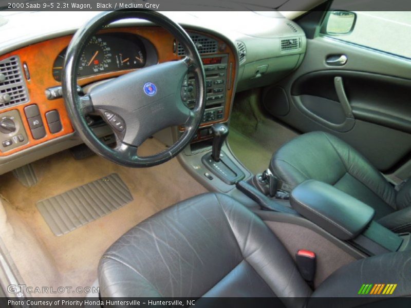Black / Medium Grey 2000 Saab 9-5 2.3t Wagon