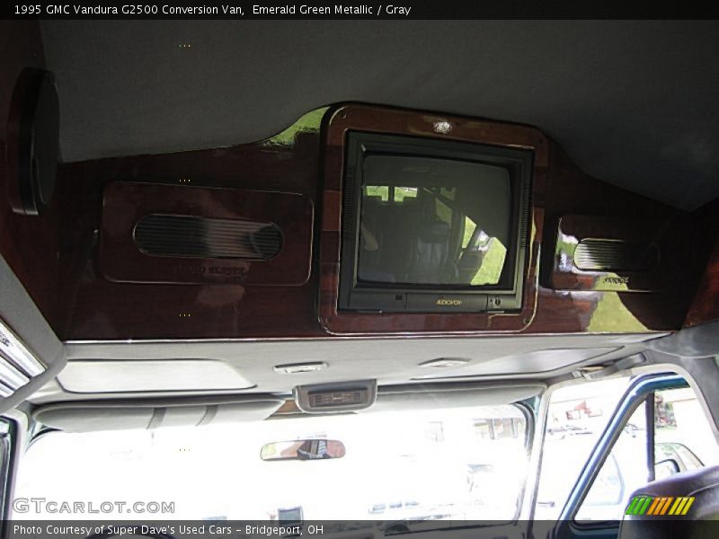Emerald Green Metallic / Gray 1995 GMC Vandura G2500 Conversion Van