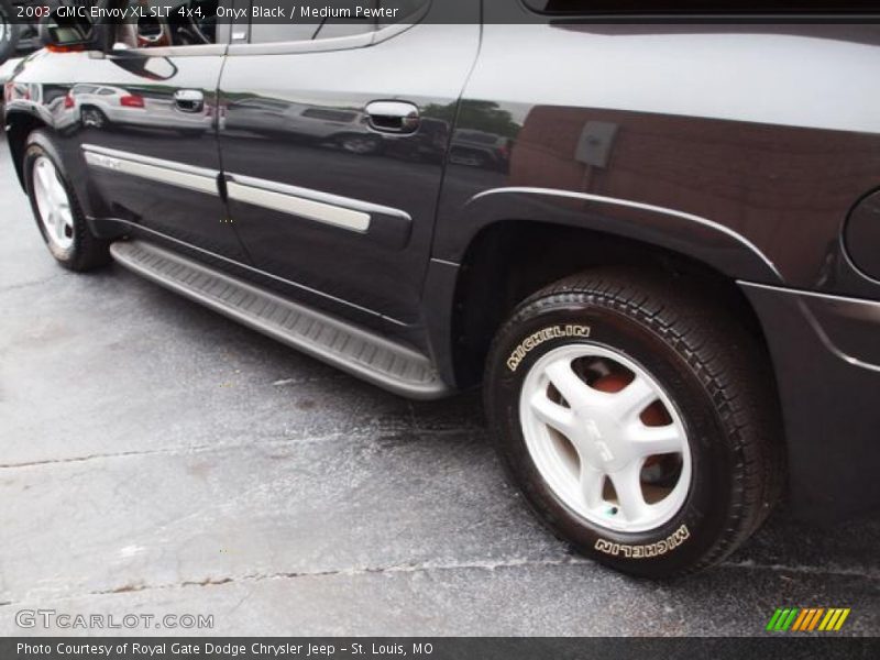 Onyx Black / Medium Pewter 2003 GMC Envoy XL SLT 4x4