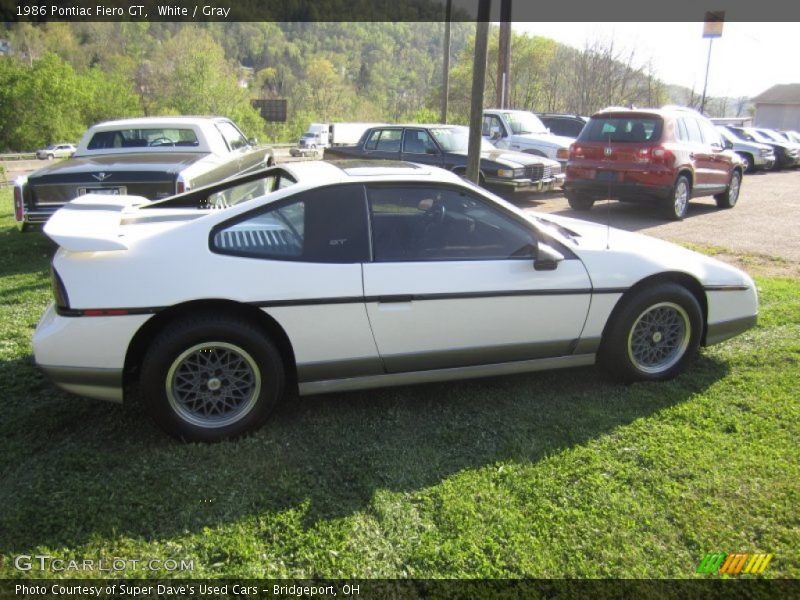  1986 Fiero GT White