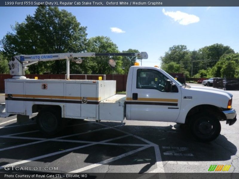  1999 F550 Super Duty XL Regular Cab Stake Truck Oxford White