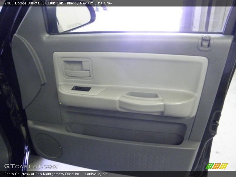 Black / Medium Slate Gray 2005 Dodge Dakota SLT Club Cab