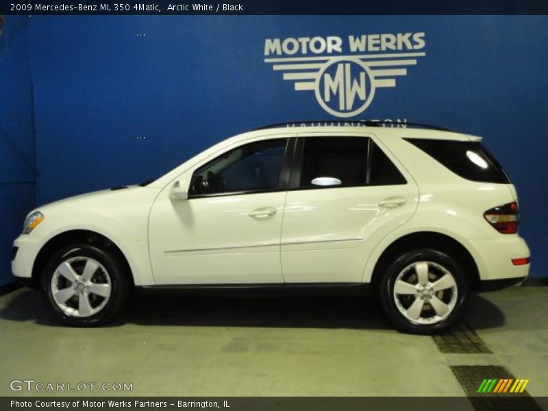 Arctic White / Black 2009 Mercedes-Benz ML 350 4Matic