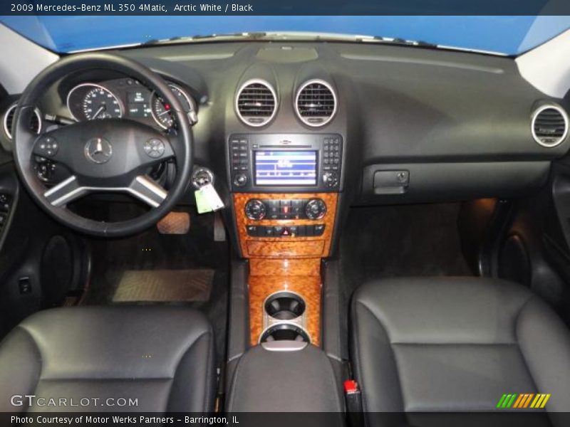 Arctic White / Black 2009 Mercedes-Benz ML 350 4Matic