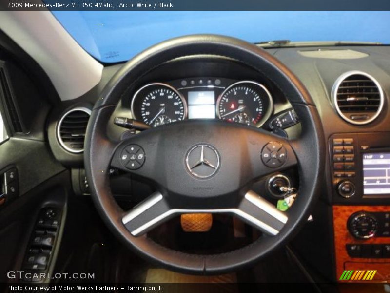 Arctic White / Black 2009 Mercedes-Benz ML 350 4Matic