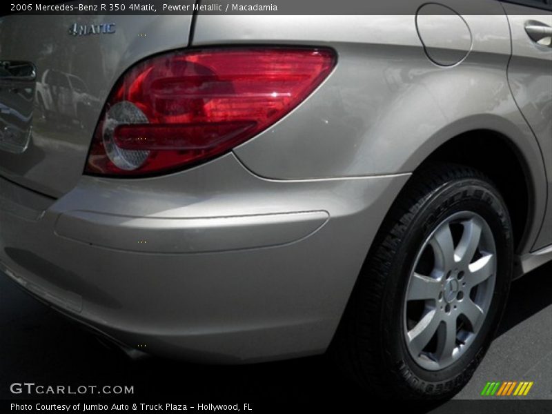 Pewter Metallic / Macadamia 2006 Mercedes-Benz R 350 4Matic
