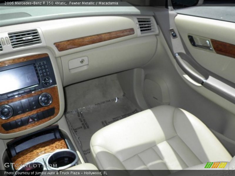 Pewter Metallic / Macadamia 2006 Mercedes-Benz R 350 4Matic