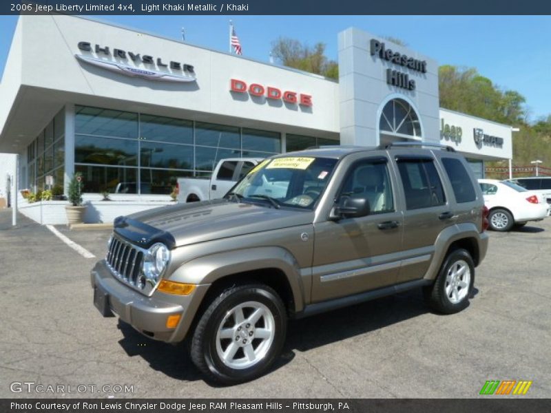 Light Khaki Metallic / Khaki 2006 Jeep Liberty Limited 4x4