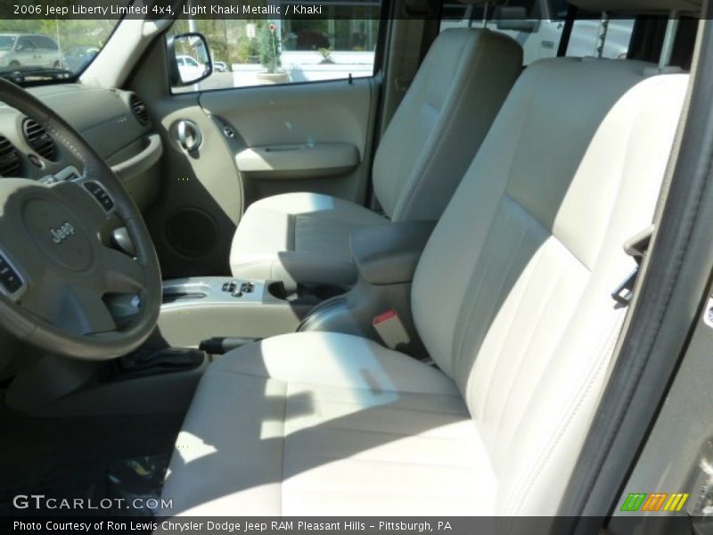 Light Khaki Metallic / Khaki 2006 Jeep Liberty Limited 4x4